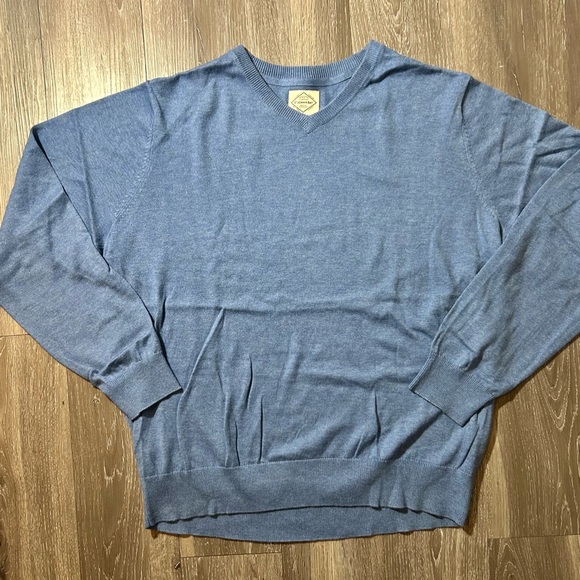 St. John's Bay Other - St. John’s Bay light sweater Blue XL